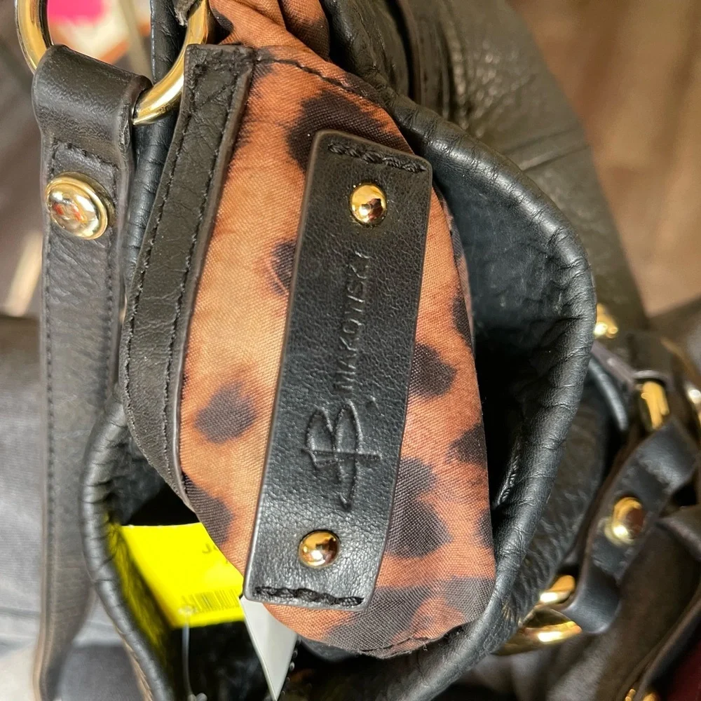 Vintage B. Makowsky Black Leather Gold Accent, crossbody purse